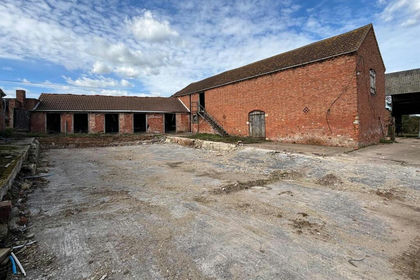 Barn for sale in Norwell
