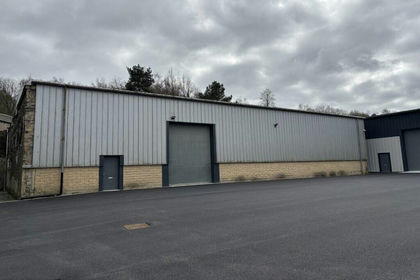 Warehouse for sale in Colne