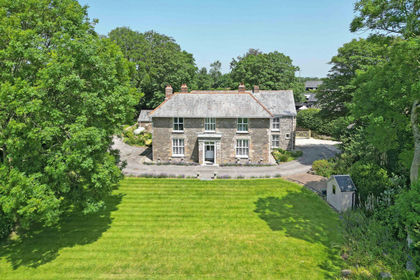 1.4 acres of House with Land for sale in Tregony with Cuby