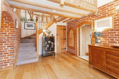 2.5 acres of House with Land for sale in Chilham