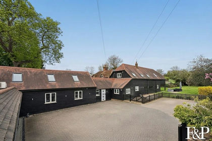 Barn Conversion for sale in Stoke Poges