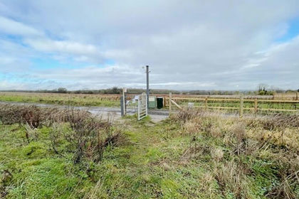 Land for sale in Wanborough