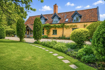 2 acres of Cottage for sale in Kelsale cum Carlton