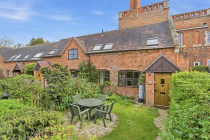Barn Conversion for sale in Pershore