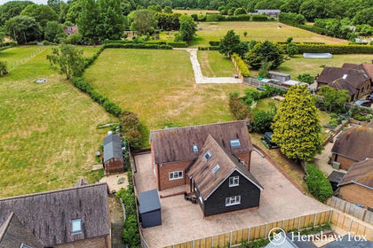 1 acre of House with Land for sale in Sherfield English