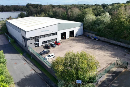 Warehouse for sale in Sandymoor