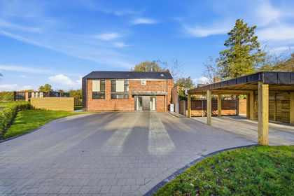 Land for sale in Ollerton