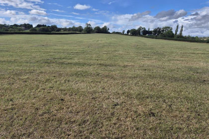19 acres of Agricultural Land for sale in Offcote and Underwood