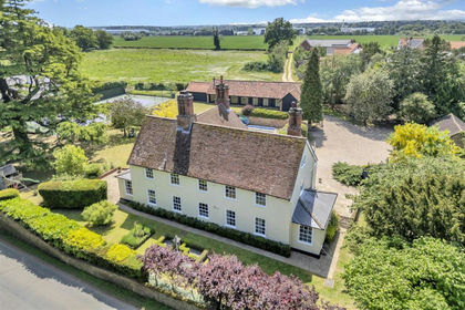 1.3 acres of House with Land for sale in Risby
