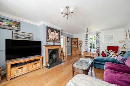 6 acres of House with Land for sale in Burley