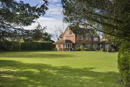 2.3 acres of House with Land for sale in Standon