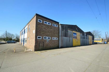 Warehouse for sale in Braunton