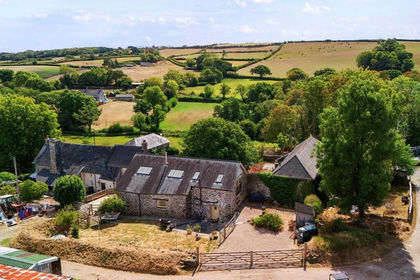 Barn Conversion for sale in Yealmpton