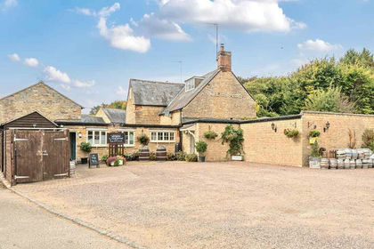 Commercial Land for sale in Hinton-in-the-Hedges