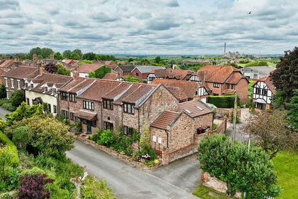 Barn Conversion for sale in South Ferriby