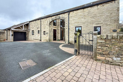 Land for sale in Holme Valley