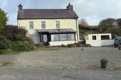 36.8 acres of Agricultural Land for sale in Llangoedmor