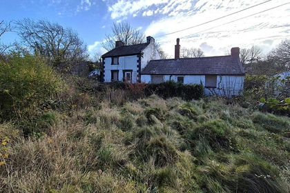 3 acres of Land for sale in Llanddeiniolen