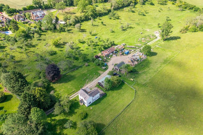 47 acres of House with Land for sale in Hughenden