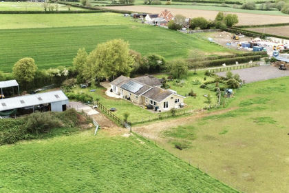 17.3 acres of Smallholding for sale in Gillingham