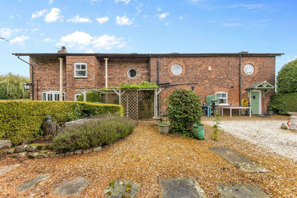 Barn Conversion for sale in Croft