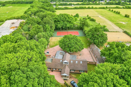 1 acre of Land for sale in Markyate