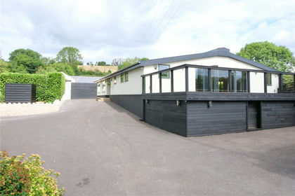 Land for sale in Publow