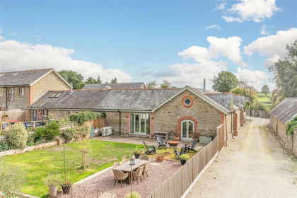 Barn Conversion for sale in Leintwardine