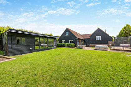 3.3 acres of Barn Conversion for sale in Ockley