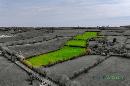 12.9 acres of Agricultural Land for sale in Clowne