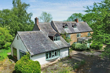 5.5 acres of House with Land for sale in Leighfield