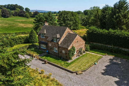 3.9 acres of House with Land for sale in Henbury