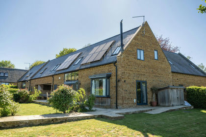 Barn Conversion for sale in Adderbury