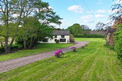 1 acre of House with Land for sale in Doddington and District