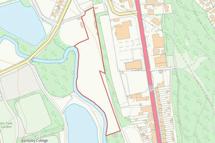 4.6 acres of For sale in Barnsley North