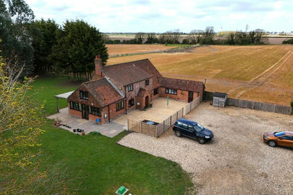 1 acre of House with Land for sale in North West Norfolk