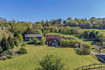 Barn Conversion for sale in Castle Frome