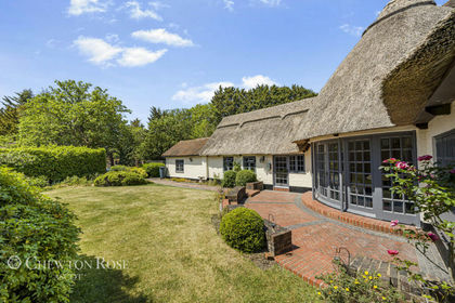 1 acre of Cottage for sale in Winkfield