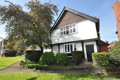 Cottage for sale in Ellesmere Port and Bromborough