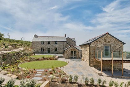 30 acres of House with Land for sale in Zennor