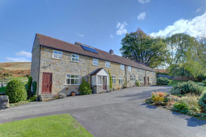 12.1 acres of House with Land for sale in Danby