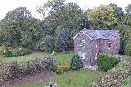 1.2 acres of House with Land for sale in Llantilio Pertholey