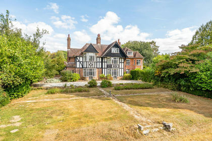 14.3 acres of Country Home for sale in East Hoathly with Halland