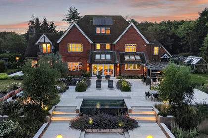 1.5 acres of Country Home for sale in Ewshot