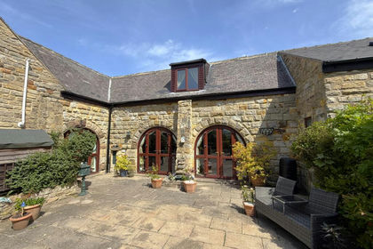Barn Conversion for sale in Whitby