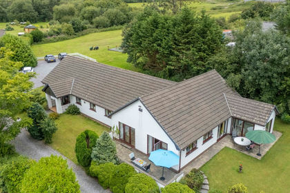 1.2 acres of House with Land for sale in Carmarthen