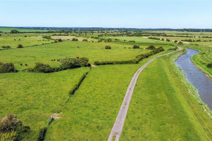 249.4 acres of Agricultural Land for sale in Steyning