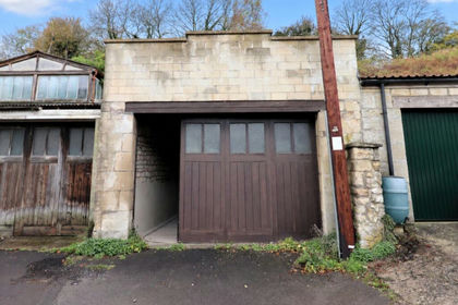 Workshop for sale in Bath