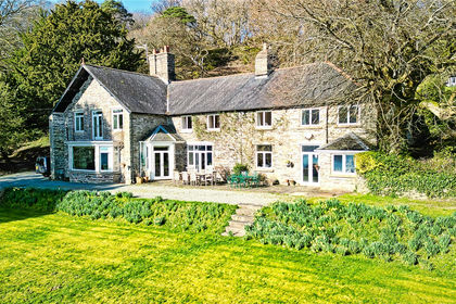5.1 acres of House with Land for sale in Bala