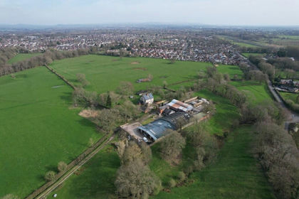 95 acres of Farmhouse for sale in Penwortham